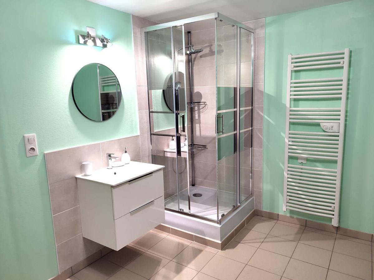 Les Randogodilleurs Avec Jacuzzi A 2kms Des Pistes Et 350m Du Theatre Du Peuple ! * Bussang